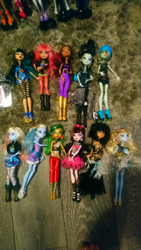 monster high doll bundle